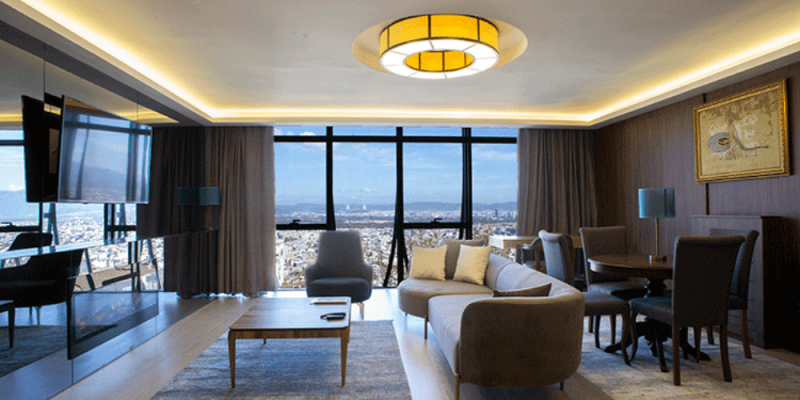 King-Suite-6-1-1000x667-min