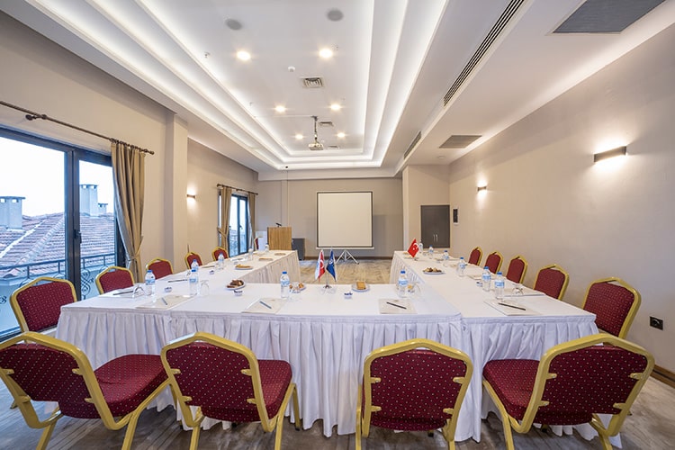 royal-termal-hotel-03-min